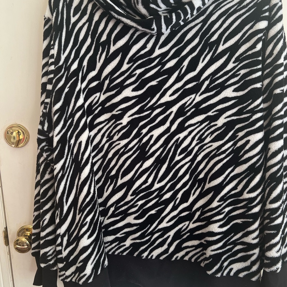 Jacket Fleece Zebra Print - Picture 3 of 4